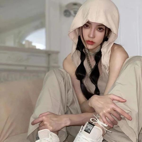 黑白姊妹